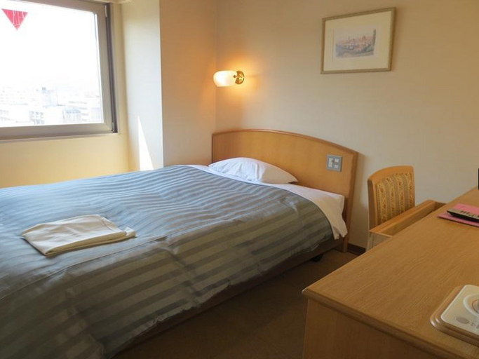 Bedroom 2, Kochi Pacific Hotel, Kōchi