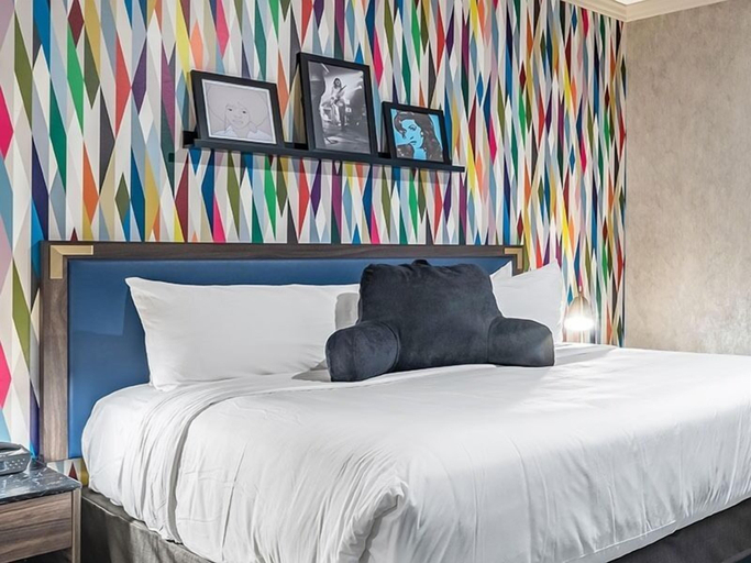 Bedroom 3, Signature Inn North Houston District, Houston