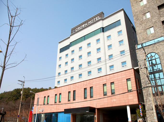 Exterior & Views 2, Crown Hotel Changwon, Changwon