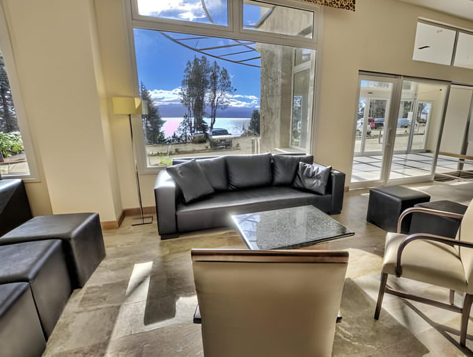 Public Area 4, Huinid Pioneros Hotel, Bariloche