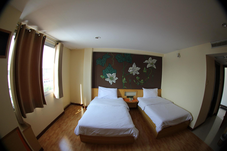 Bedroom 2, KS Pavilion Hotel, Muang Nakhon Ratchasima