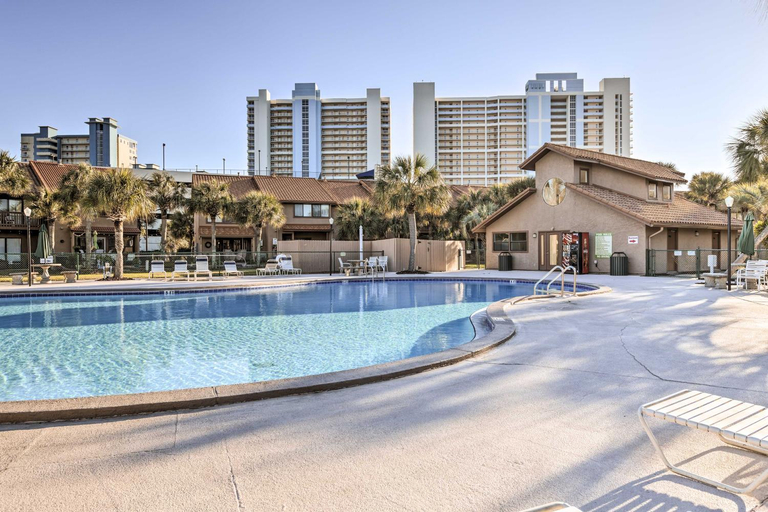Sport & Beauty 2, PCB Townhome with Resort Amenities - Walk to Ocean!, Bay
