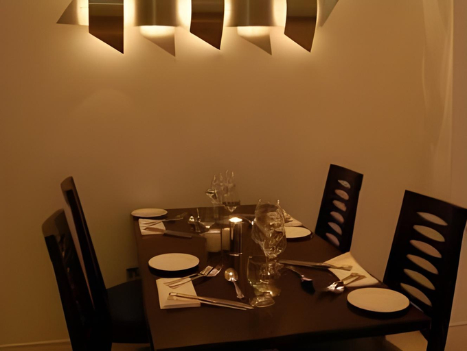 Food & Drinks 3, McSweeney Arms Hotel