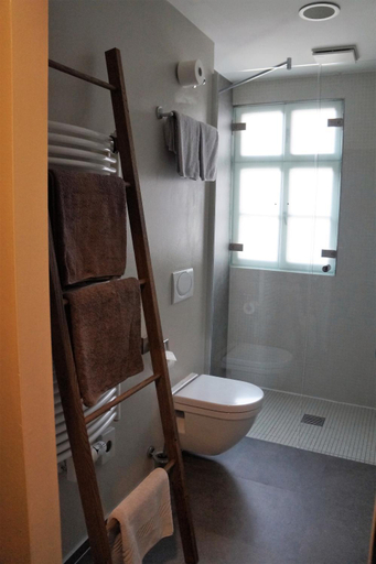 Bathroom, Ebracher Hof, Schweinfurt