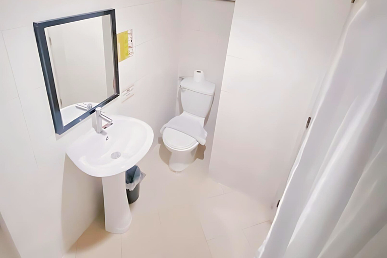 Bathroom 4, Urban Inn Iloilo, Iloilo City