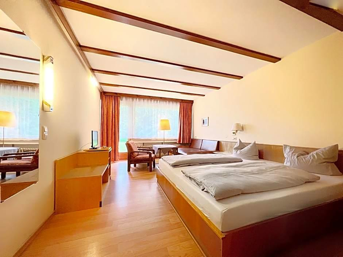 Bedroom 4, Wagners Hotel im Fichtelgebirge, Bayreuth