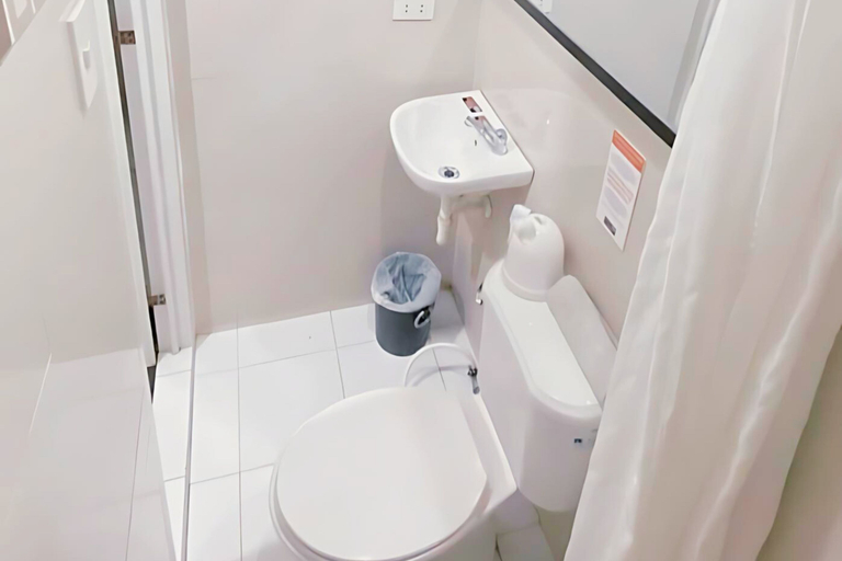 Bathroom 4, Urban Inn Iloilo, Iloilo City