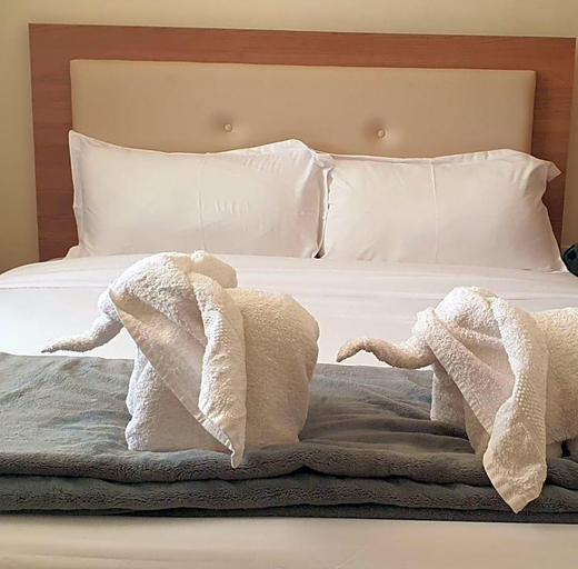 Bedroom 2, Walabi Mara Hotel, Narok North