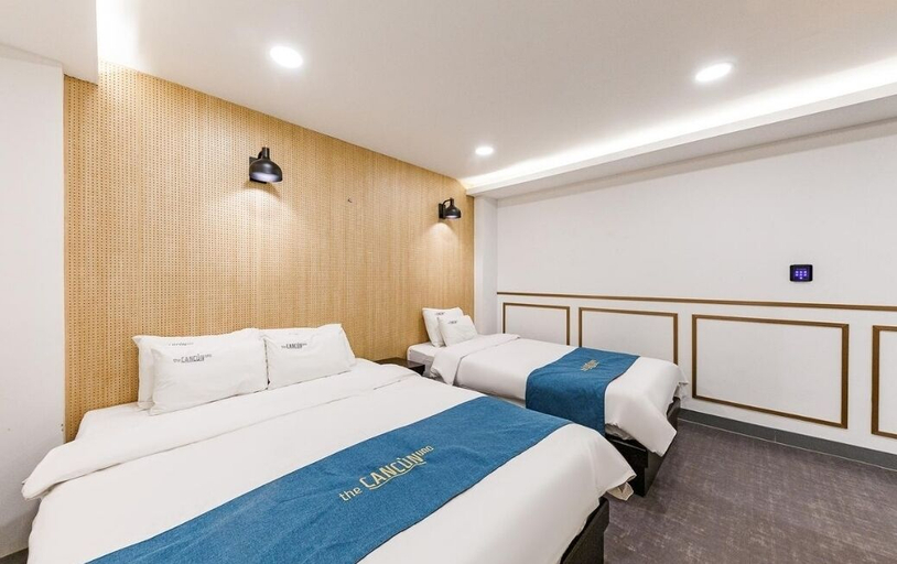 Bedroom 2, Jeonju Urban Hotel, Jeonju