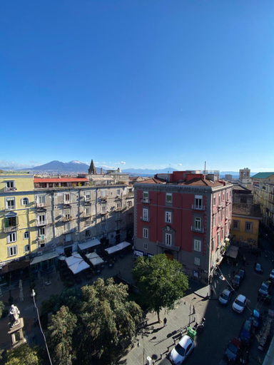 Others 5, Bellini View, Napoli