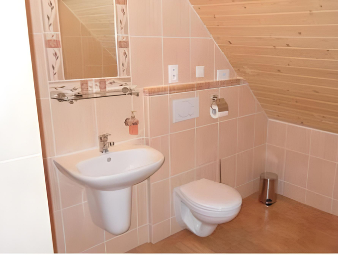 Bathroom 2, Penzion Manin, Považská Bystrica
