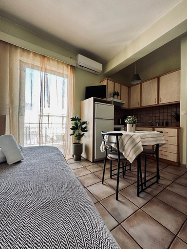 Others 3, Cozy Apartments Mc Queen, Attica