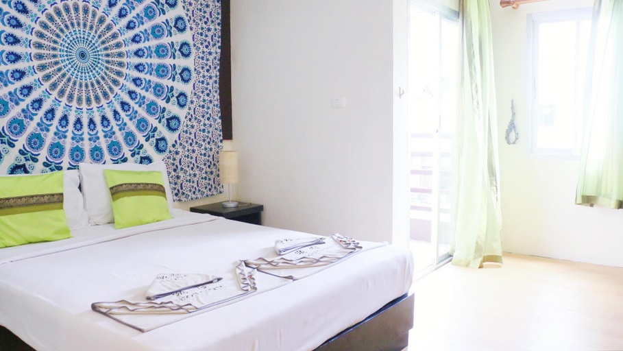 Bedroom 12