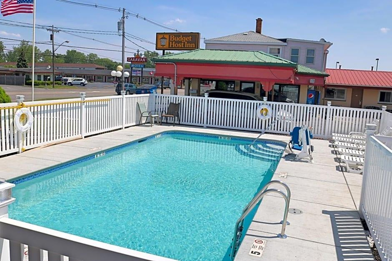 Sport & Beauty 1, Budget Host Inn Niagara Falls, Niagara