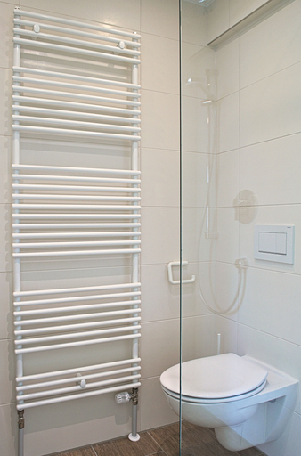 Bathroom 4, Sternplatz Hotel, Alb-Donau-Kreis