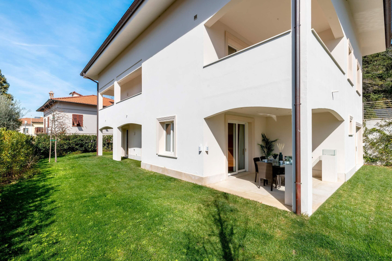 Exterior & Views 2, Genteel Home Prato, Prato