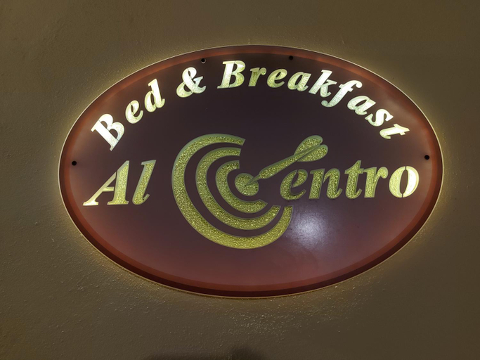 Others 4, B&B Al Centro, Potenza