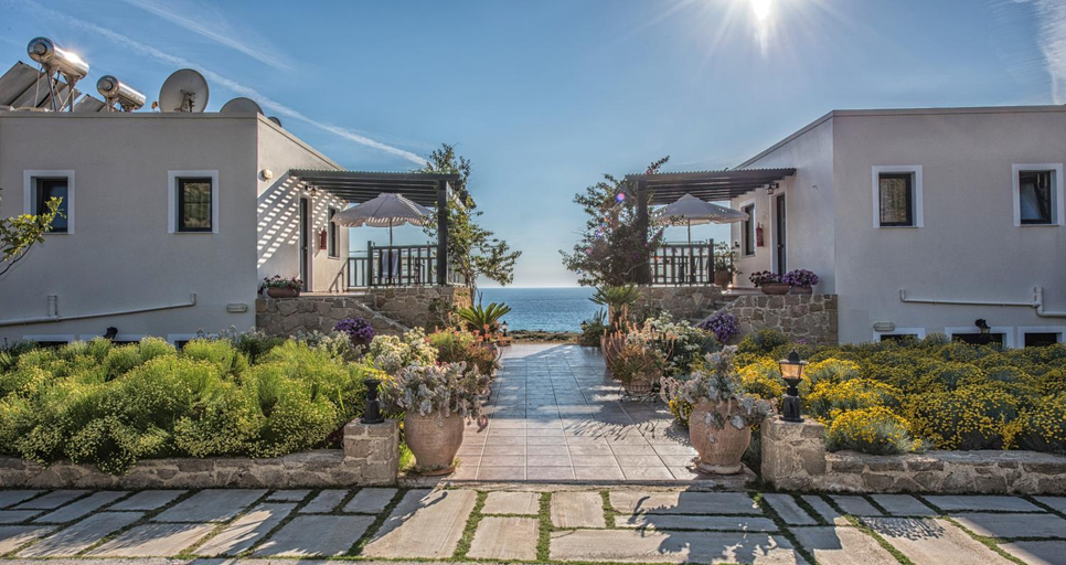 Magnolia Apartments and Studios, Crete
