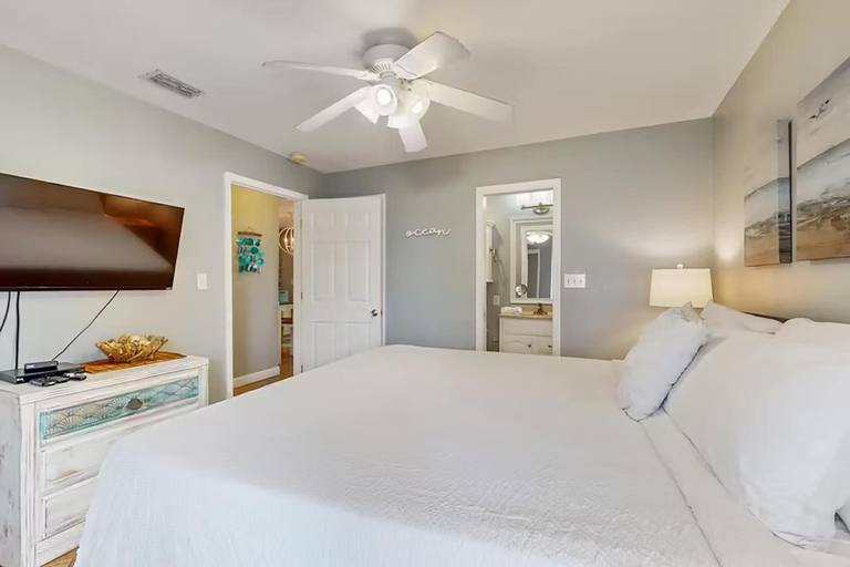 Bedroom 2, Silver Dunes A200- The Hidden Emerald, Okaloosa