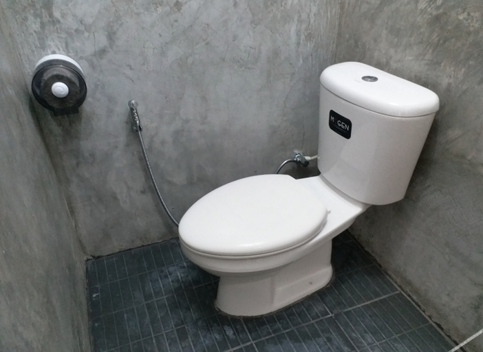 Bathroom 3, Chang Hostel Suvarnabhumi, Lat Krabang