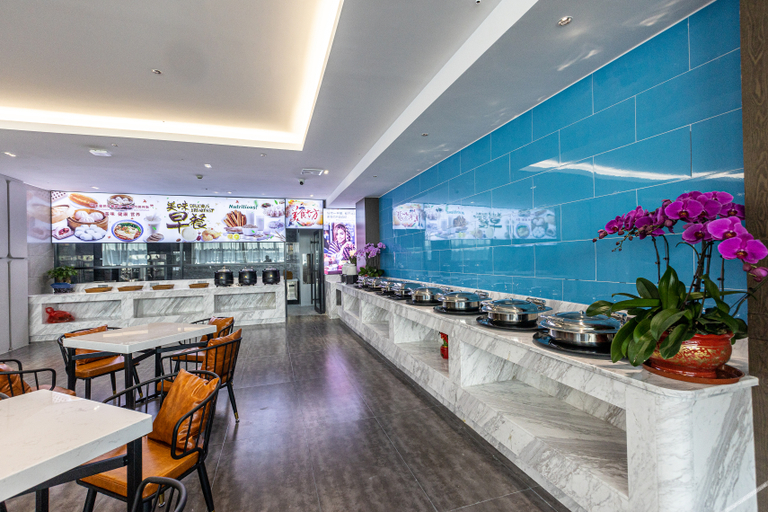 Food & Drinks 4, Microtel by Wyndham Sanya Dadonghai, Sanya