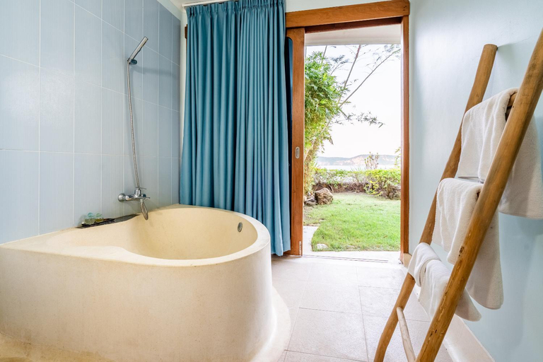 Bathroom 7