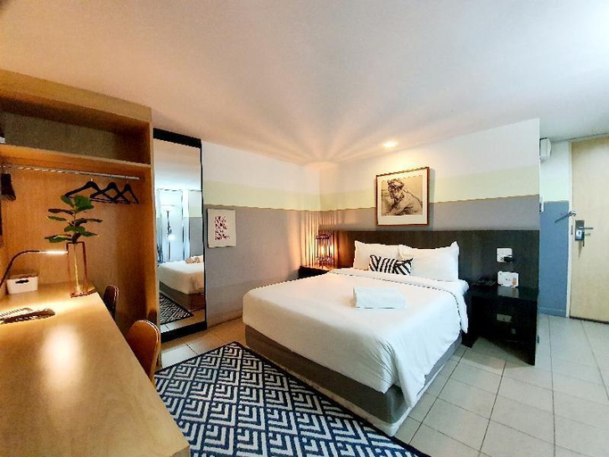 Bedroom 13