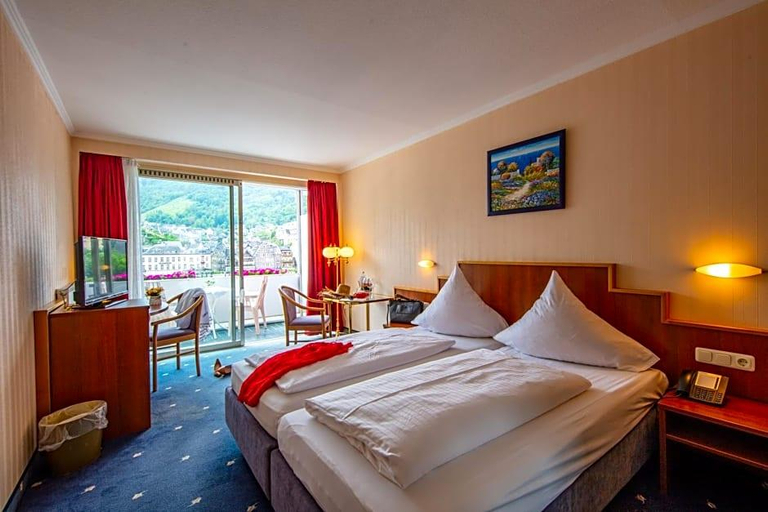 Bedroom 2, Brixiade & Triton, Cochem-Zell