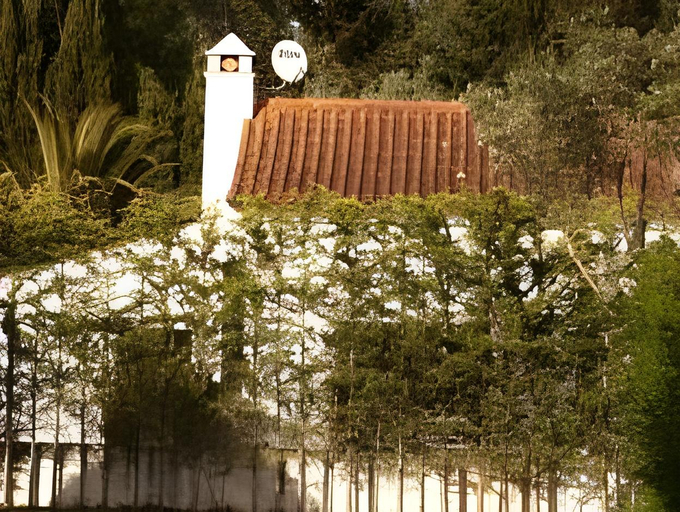Others 5, Quinta do Miguel, Sesimbra