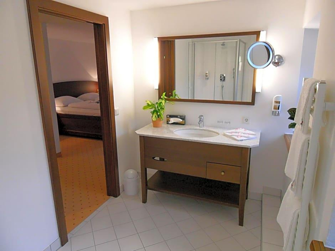 Bathroom 4, Hotel Gasthof Der Jagerwirt, Salzburg