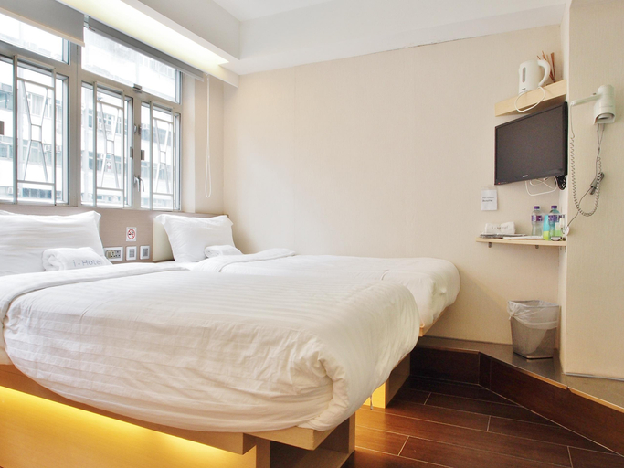Bedroom 2, I-Hotel, Kowloon