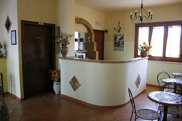 Exterior & Views 2, Il Cortile, Trapani