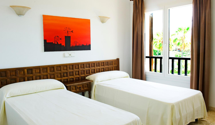Bedroom 2, Apartamentos Parque Mar, Baleares
