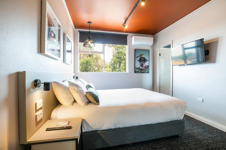 Bedroom 16