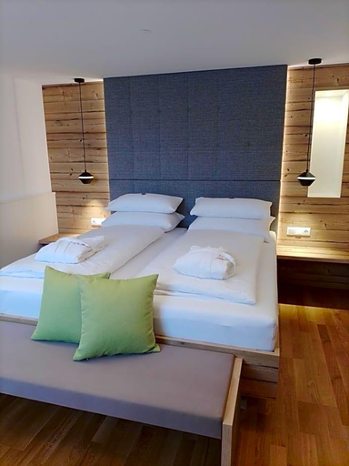 Bedroom 3, Gasthof Almblick, Weiz
