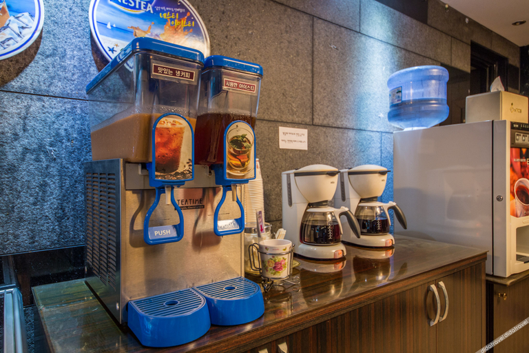 Food & Drinks 4, Hapjeong Namgyung Hotel, Mapo