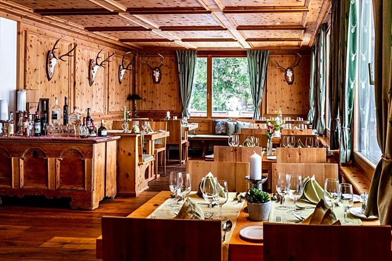 Food & Drinks 4, Waldhaus Am See, Albula