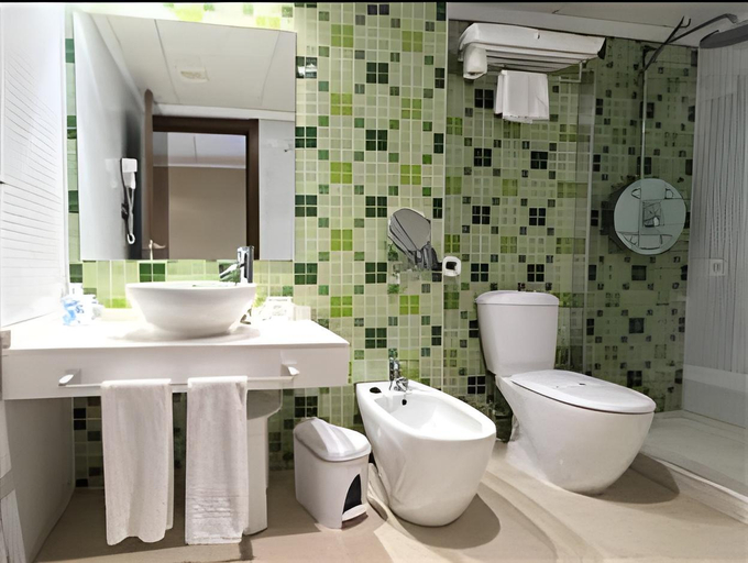 Bathroom 5, MAGIC SPORTS, Castellón