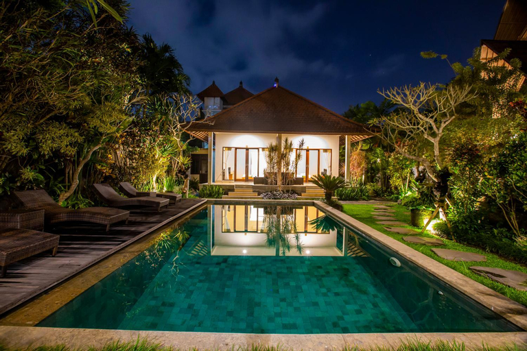 Swimming Pool 7