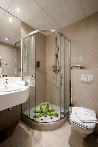 Bathroom 3, Boutique Hotel Erla, Hartberg-Fürstenfeld