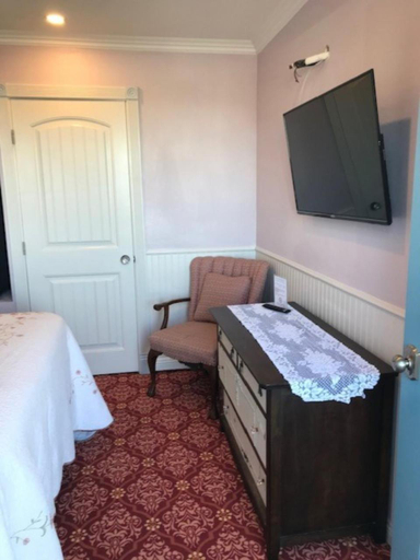Bedroom 17