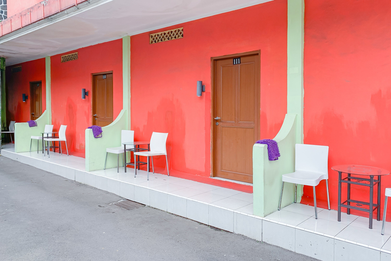 Exterior & Views 2, Urbanview Hotel Syariah near UPI Sumedang, Sumedang