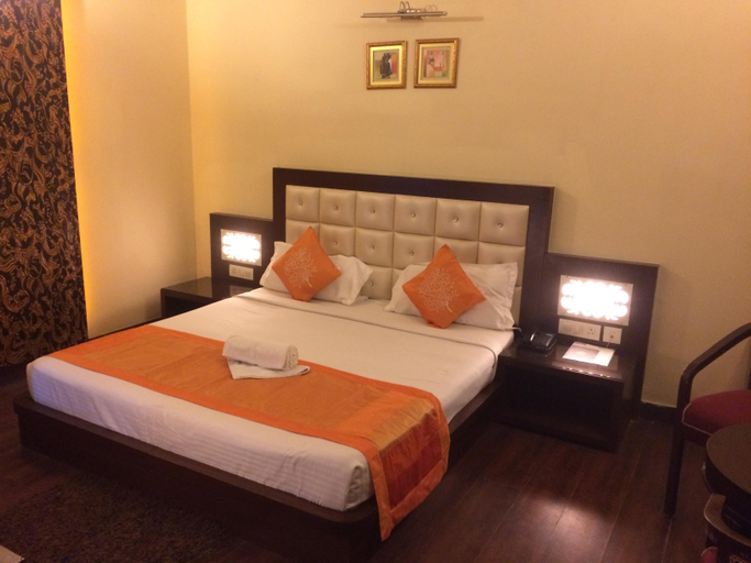 Bedroom 3, SQUARE 9 INN, Gurgaon