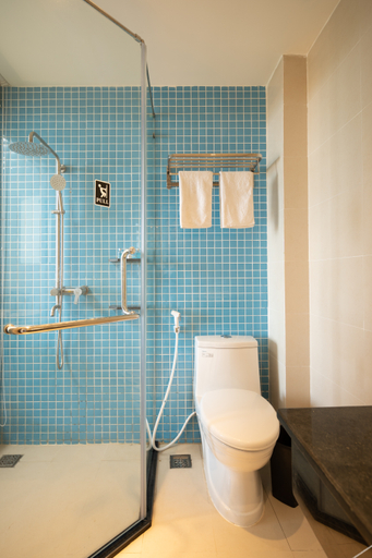Bathroom 4, Coralina Hotel, Tuy Hoa