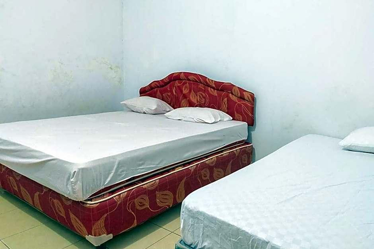 Bedroom 4, Fauziah Hotel Syariah Kendari, Kendari