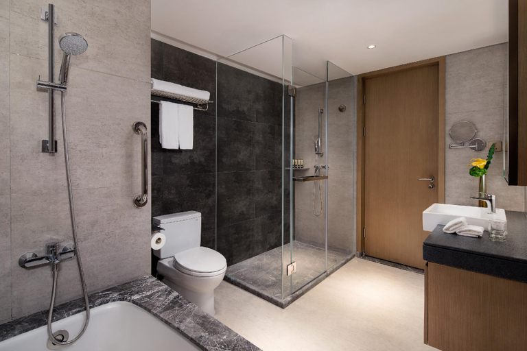 Bathroom 4, Citadines Songshan Lake Dongguan, Dongguan