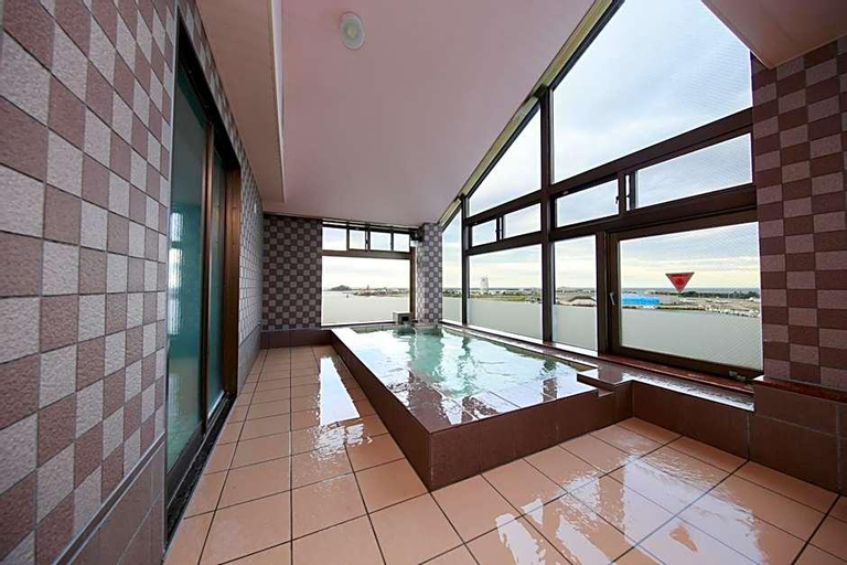 Tiki Hotel Surfers Paradise, Gold Coast