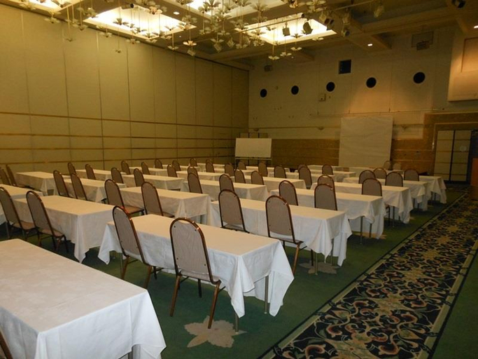 Business Facilities 4, Hotel Sekitei, Fuefuki