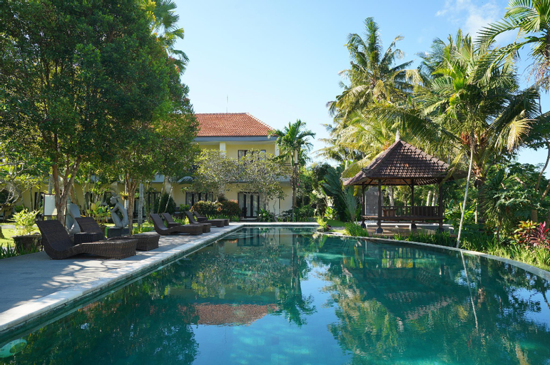 Swimming Pool 1