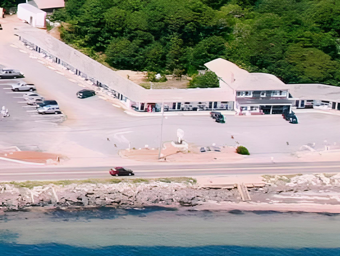 Breakwater Hotel, Barnstable